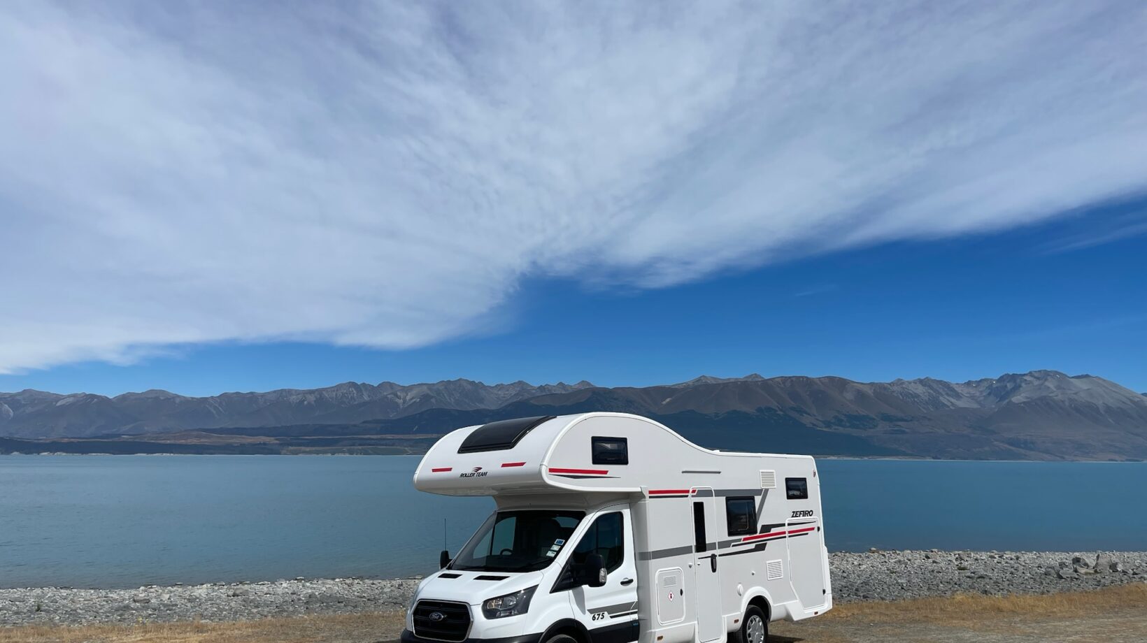 SpringLight motorhome beside Lake Pukaki on a 3 month New Zealand motorhome itinerary from Christchurch